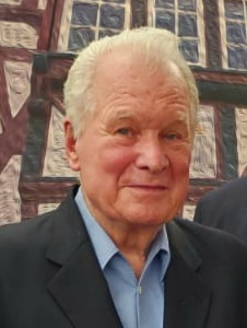 Nachruf Dr. Manfred Fluck